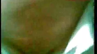 Latina armuke Kristina Rose teeb oma kiisu lakkus