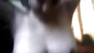 Väljas Käänulised Aasia naine andis perse ja sai näo cumshot