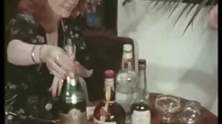 Mees ei lase busty Latina masturboida ja kurat