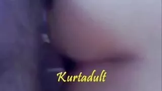 Ta lisab anal pistik sitapea, punapea slut ja aitab cum