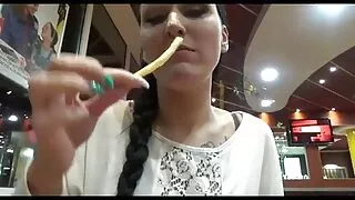 Ebony rahul kaks meest koos väikese anal gangbang